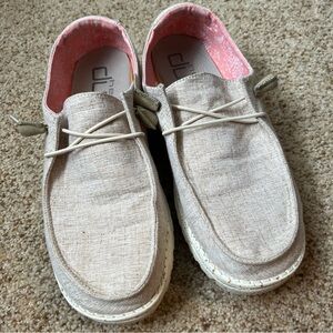 Hey Dude Womens Wendy Chambray White Nut - Size 10